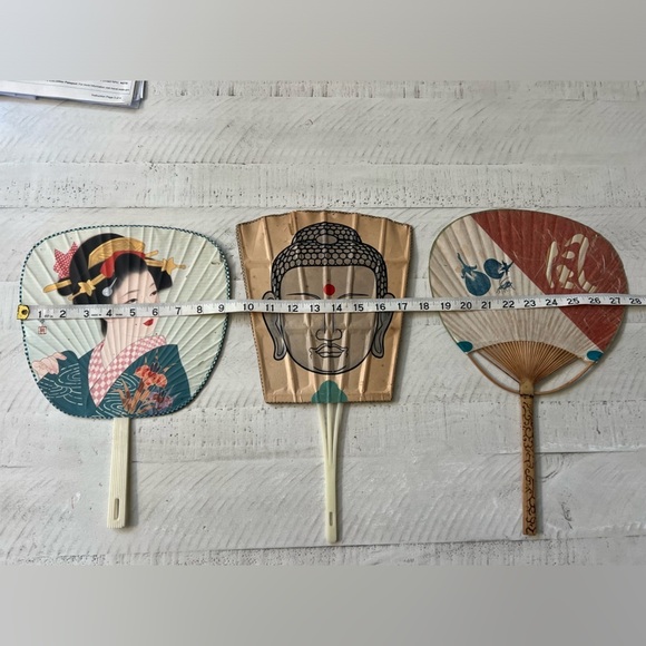 Set of 3 Vintage Japanese | Asian Fans | Souvenir Home Decor - Picture 3 of 10